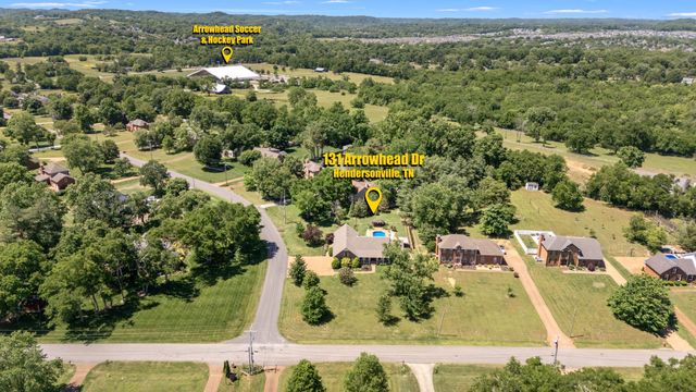 131 Arrowhead Dr, Hendersonville, TN 37075