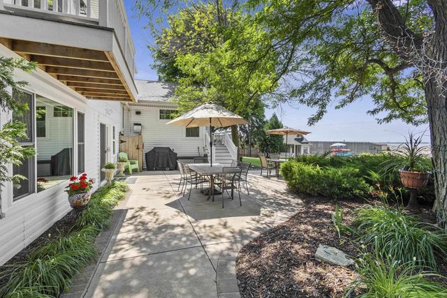 3283 NICOLET DRIVE, Green Bay, WI 54311