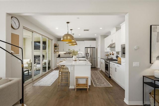 8959 Hightail Drive, Santee, CA 92071