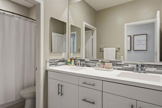 8959 Hightail Drive, Santee, CA 92071