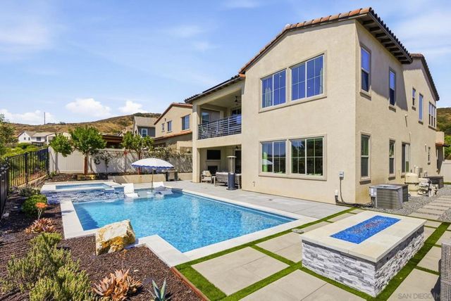 8959 Hightail Drive, Santee, CA 92071