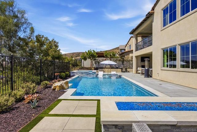 8959 Hightail Drive, Santee, CA 92071