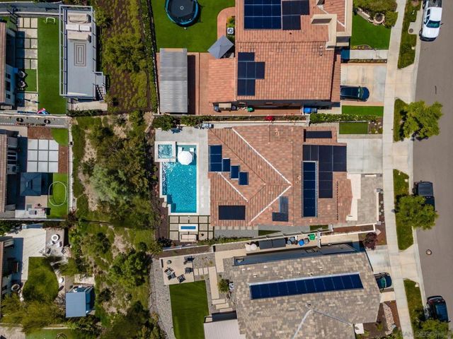 8959 Hightail Drive, Santee, CA 92071
