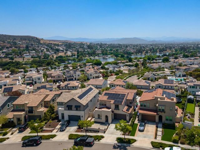 8959 Hightail Drive, Santee, CA 92071