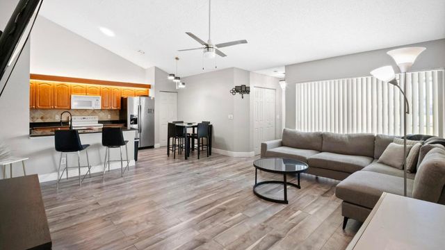 1103 Timberlane Circle, Greenacres, FL 33463