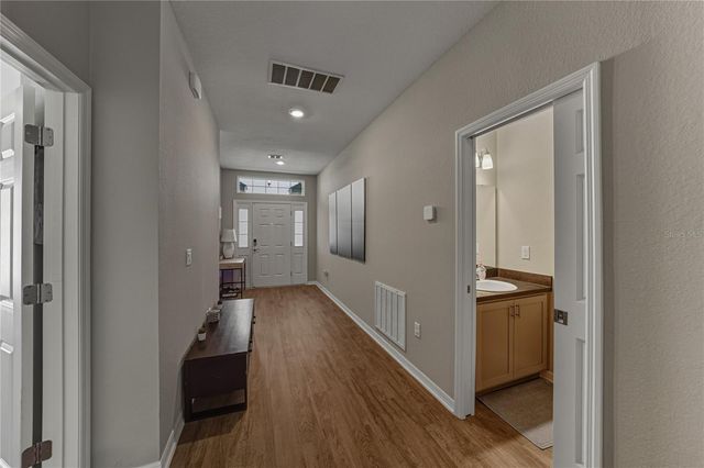 929 MONTGOMERY LANE, Polk City, FL 33868