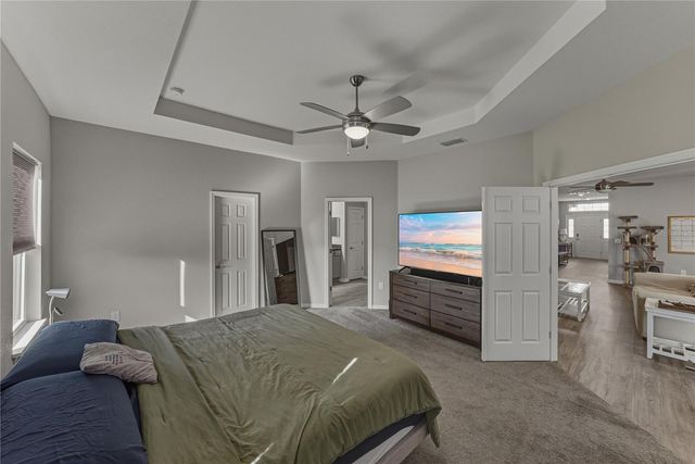 929 MONTGOMERY LANE, Polk City, FL 33868