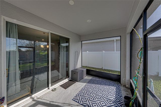 929 MONTGOMERY LANE, Polk City, FL 33868