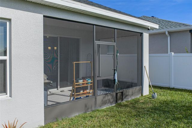 929 MONTGOMERY LANE, Polk City, FL 33868