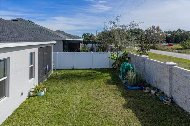 929 MONTGOMERY LANE, Polk City, FL 33868