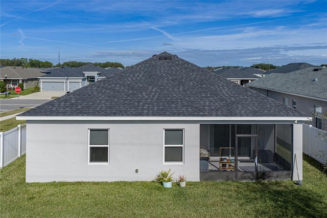 929 MONTGOMERY LANE, Polk City, FL 33868