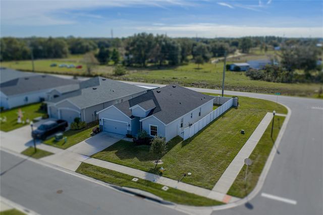 929 MONTGOMERY LANE, Polk City, FL 33868