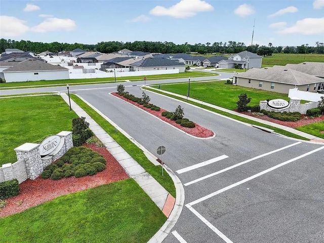 929 MONTGOMERY LANE, Polk City, FL 33868