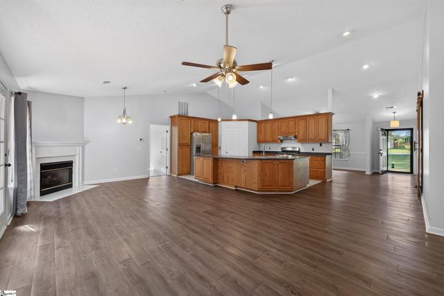 20 Two Gait Lane, Simpsonville, SC 29680