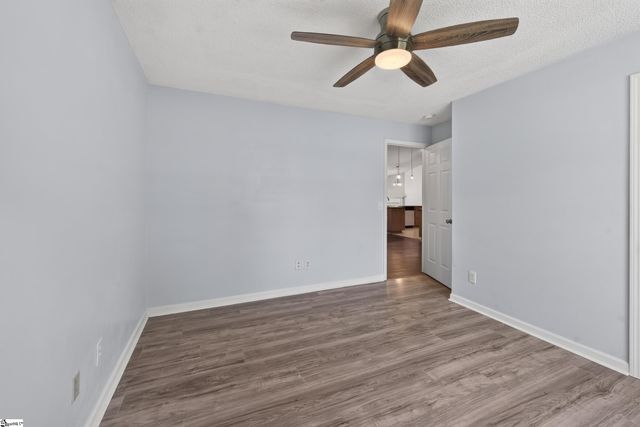 20 Two Gait Lane, Simpsonville, SC 29680