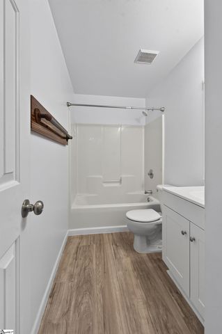 20 Two Gait Lane, Simpsonville, SC 29680