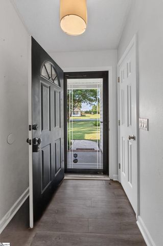 20 Two Gait Lane, Simpsonville, SC 29680