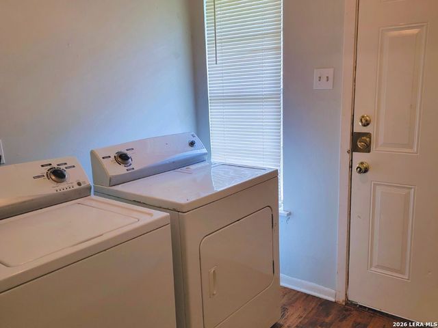 622 Bexar, San Antonio, TX 78228