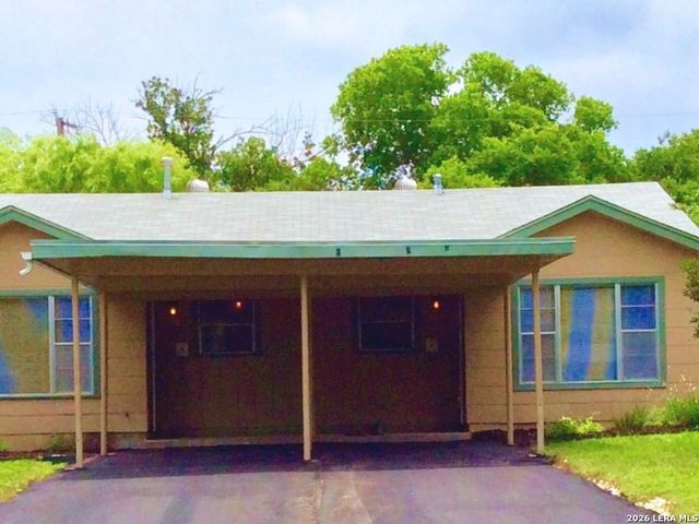 622 Bexar, San Antonio, TX 78228