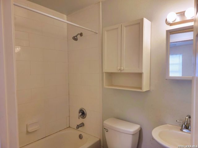 622 Bexar, San Antonio, TX 78228