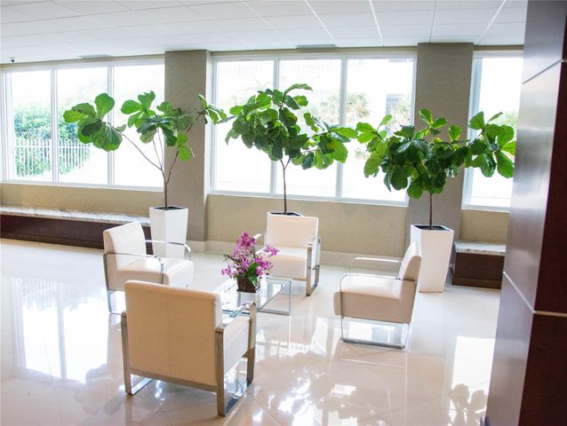 4250 Galt Ocean Dr 1M, Fort Lauderdale, FL 33308