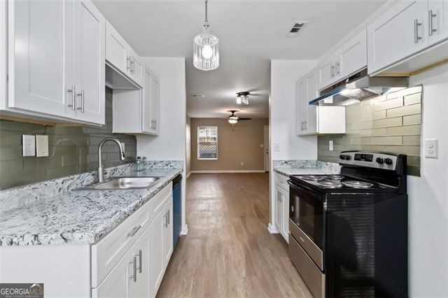 2340 Beaver Ruin Road 16, Norcross, GA 30071