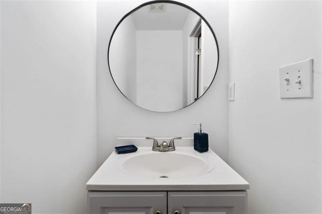 2340 Beaver Ruin Road 16, Norcross, GA 30071