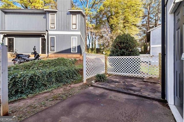 2340 Beaver Ruin Road 16, Norcross, GA 30071