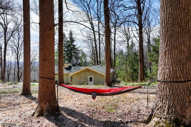 95 Dreahook Rd, Readington Twp., NJ 08833