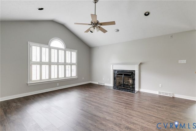 6133 Poppy Seed Ln, Mechanicsville, VA 23111