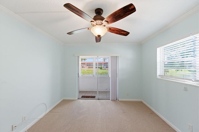 165 Dorchester H, West Palm Beach, FL 33417