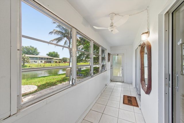 165 Dorchester H, West Palm Beach, FL 33417