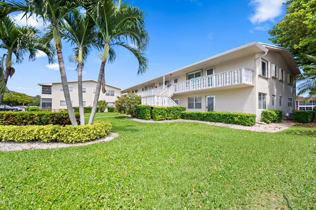 165 Dorchester H, West Palm Beach, FL 33417