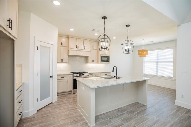 4867 Farmhouse Street, Springdale, AR 72762