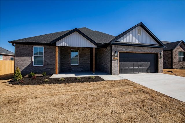 4867 Farmhouse Street, Springdale, AR 72762