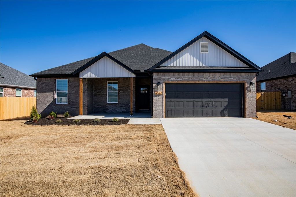 4867 Farmhouse Street, Springdale, AR 72762