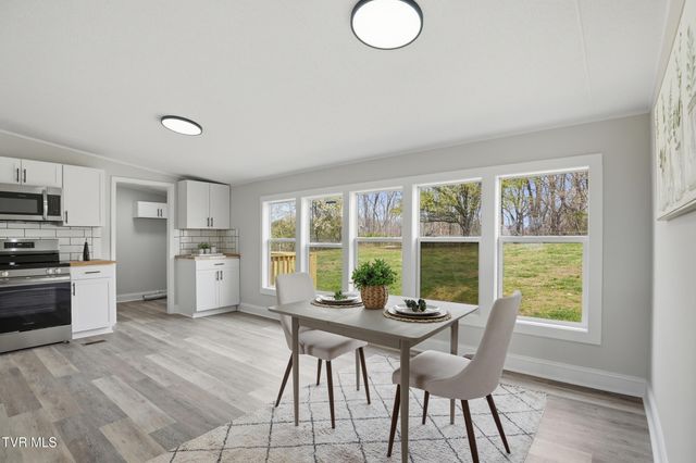 108 Hensley Loop, Jonesborough, TN 37659