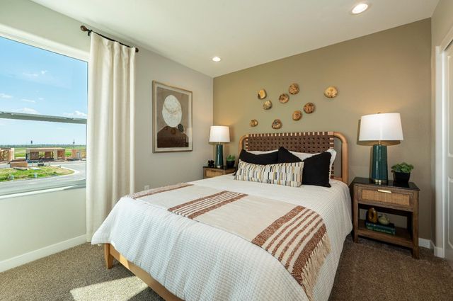 580 Ophelia Avenue, Madera, CA 93636