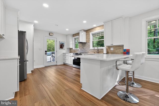 14010 BERRYVILLE, Darnestown, MD 20874
