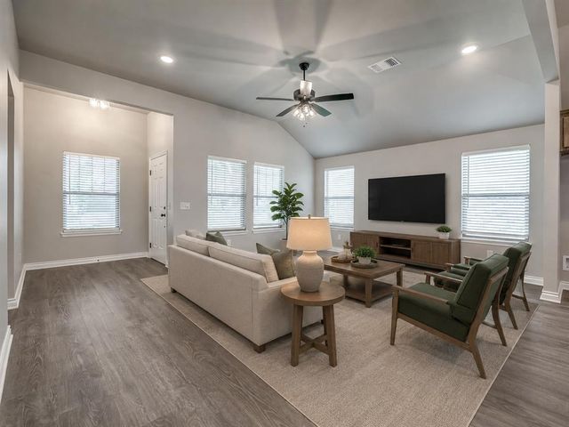 1237 SW 162nd Street, Moore, OK 73170
