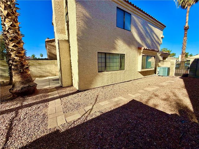 2063 Waverly Circle, Henderson, NV 89014