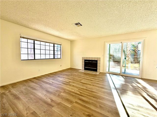 2063 Waverly Circle, Henderson, NV 89014