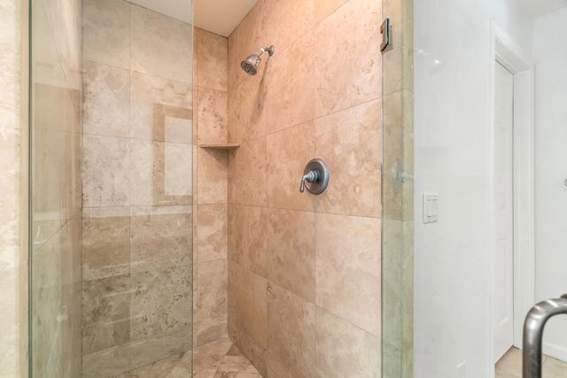 2898 N Sunrise Way, Palm Springs, CA 92262