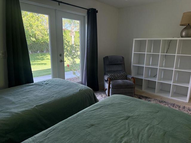 2898 N Sunrise Way, Palm Springs, CA 92262