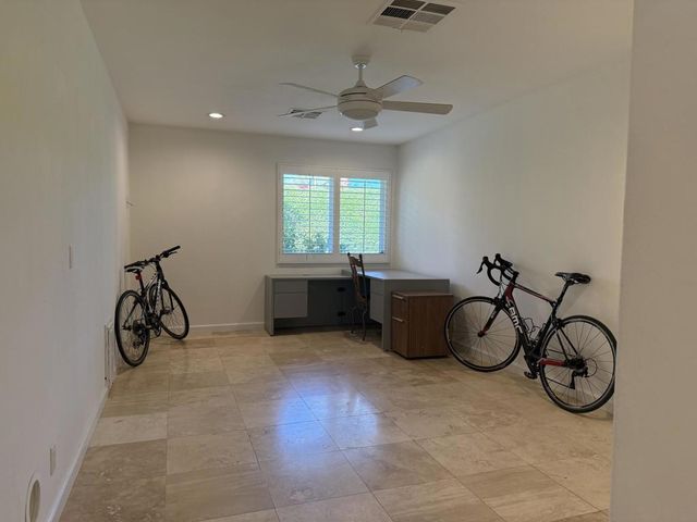 2898 N Sunrise Way, Palm Springs, CA 92262