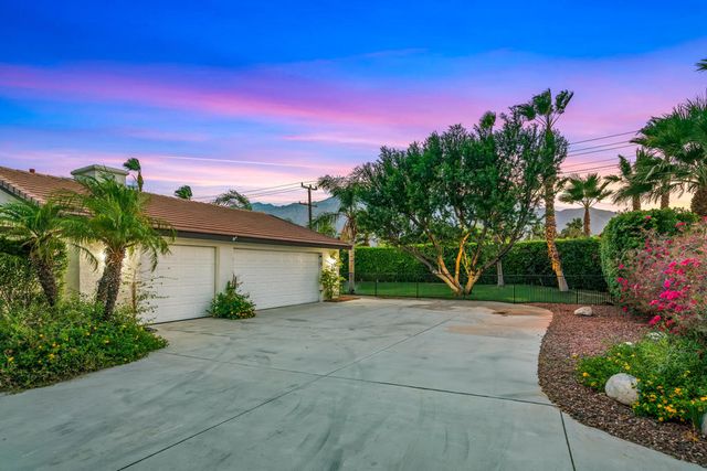 2898 N Sunrise Way, Palm Springs, CA 92262