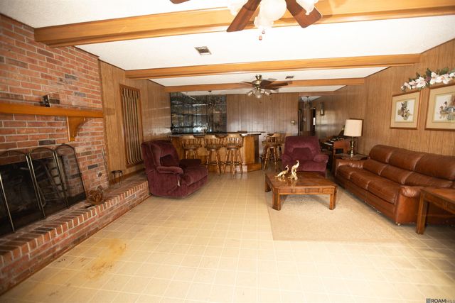 1247 Silverwood Dr, Baton Rouge, LA 70807