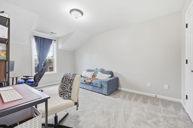 3691 Lochdale Terrace, Lexington, KY 40514
