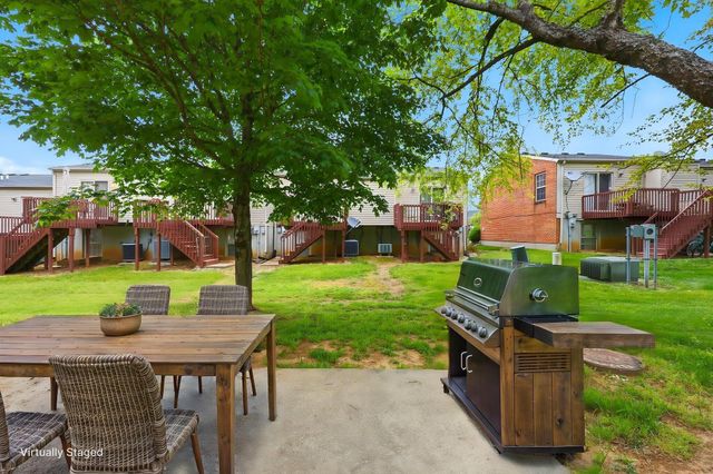 3691 Lochdale Terrace, Lexington, KY 40514
