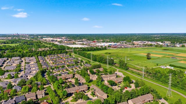 3691 Lochdale Terrace, Lexington, KY 40514